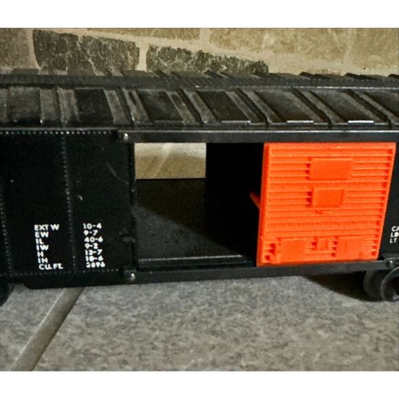 Lionel #6464425 O Gauge New Haven Box Car Model Railroad Train - Picture 5 of 6